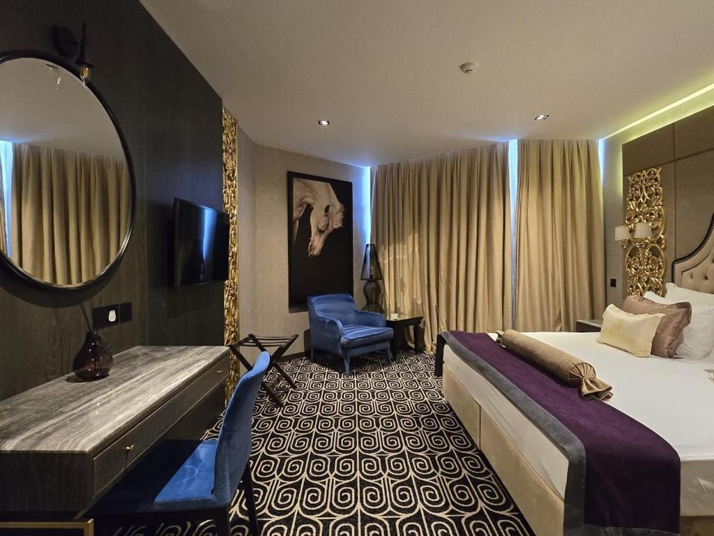 Grand Opera Hotel & Casino & Spa Kyrenia  Extérieur photo
