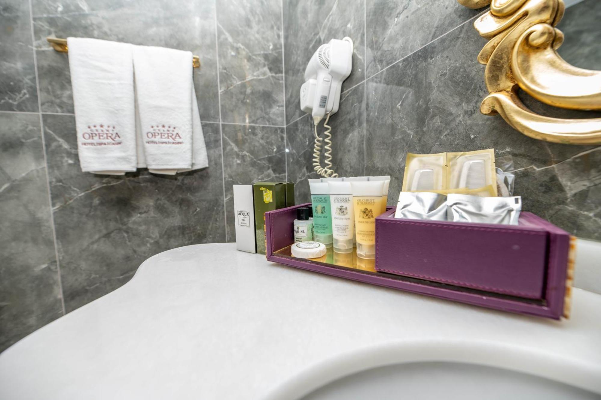 Grand Opera Hotel & Casino & Spa Kyrenia  Extérieur photo