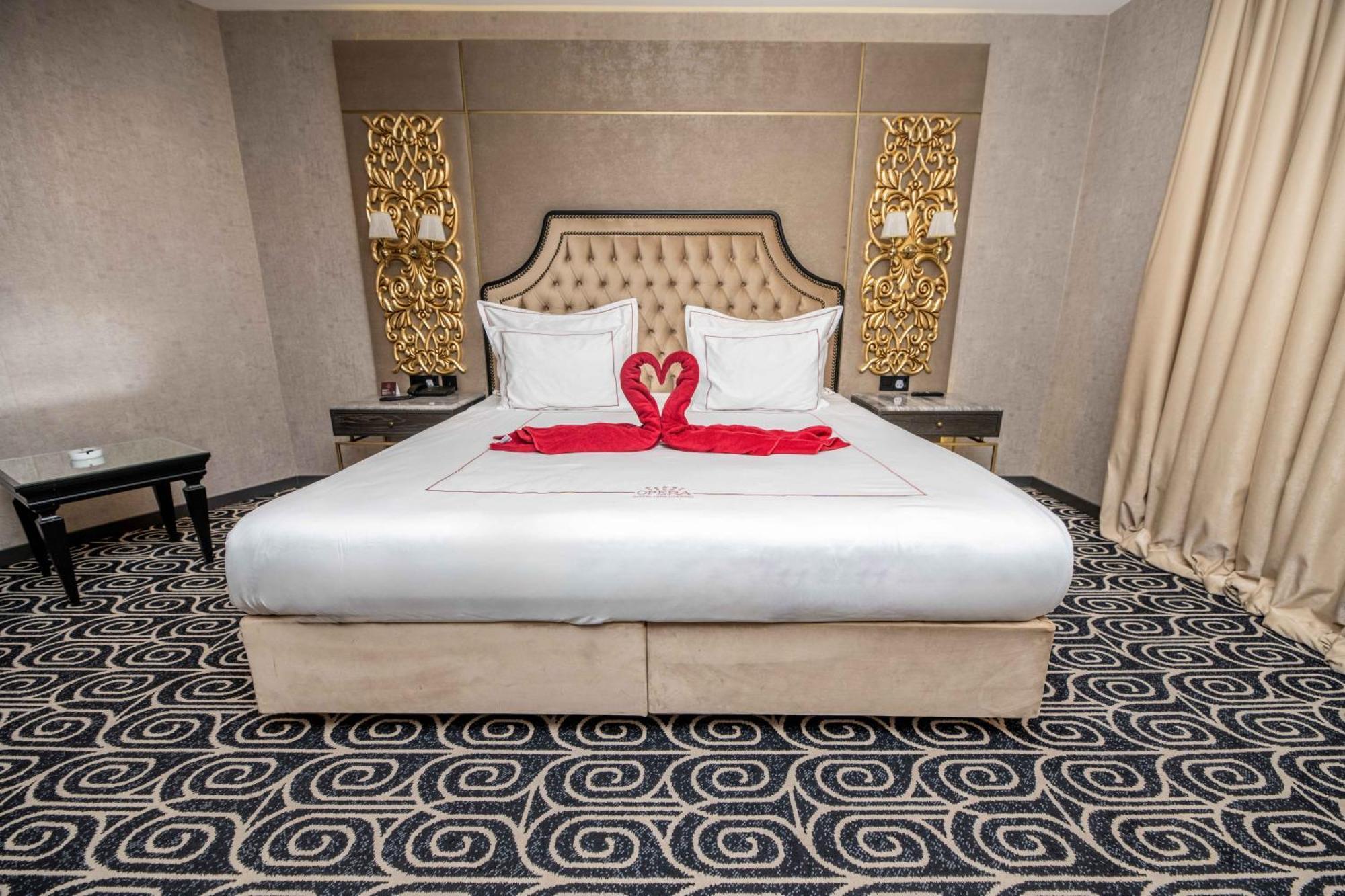Grand Opera Hotel & Casino & Spa Kyrenia  Extérieur photo