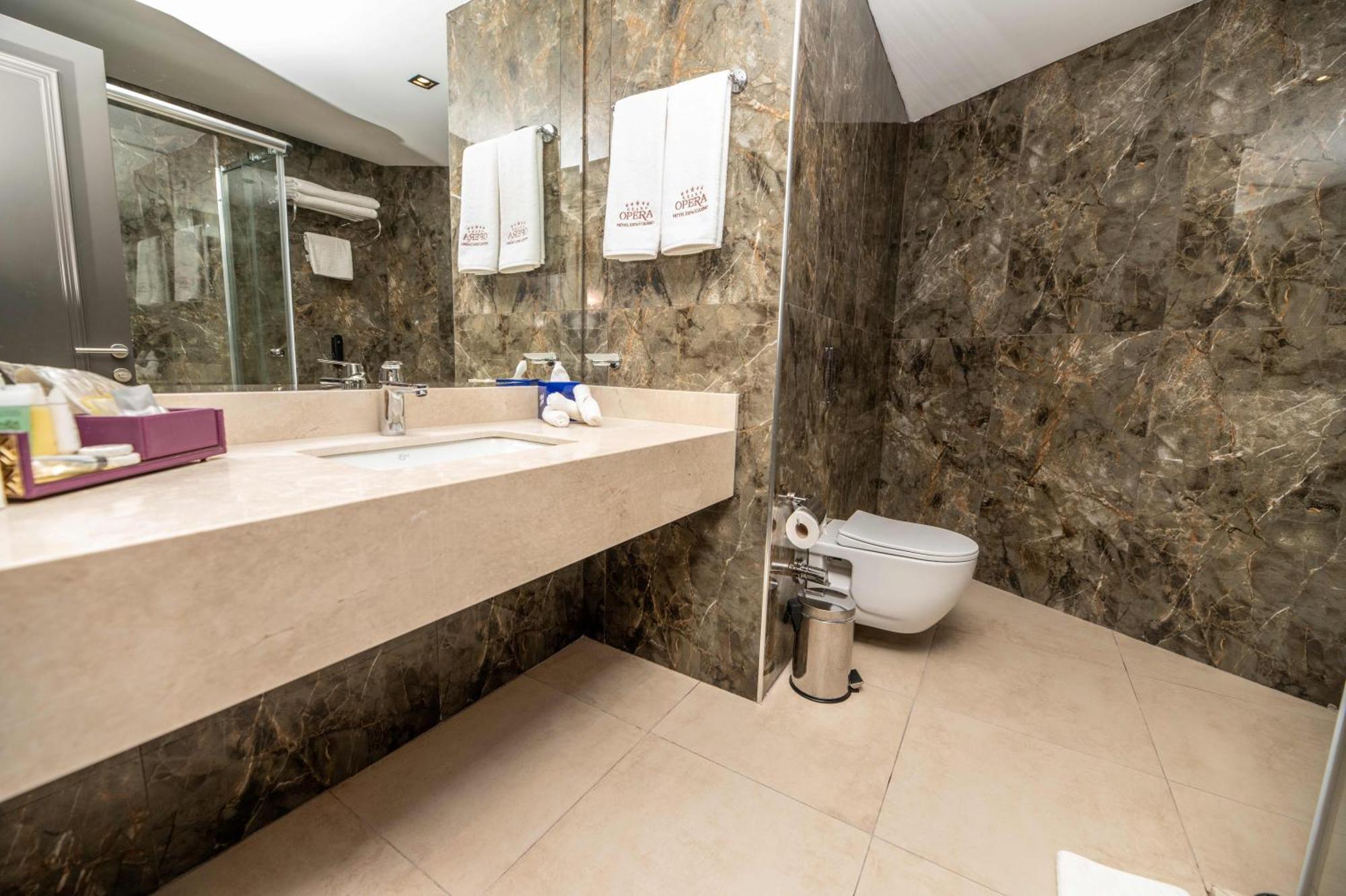 Grand Opera Hotel & Casino & Spa Kyrenia  Extérieur photo