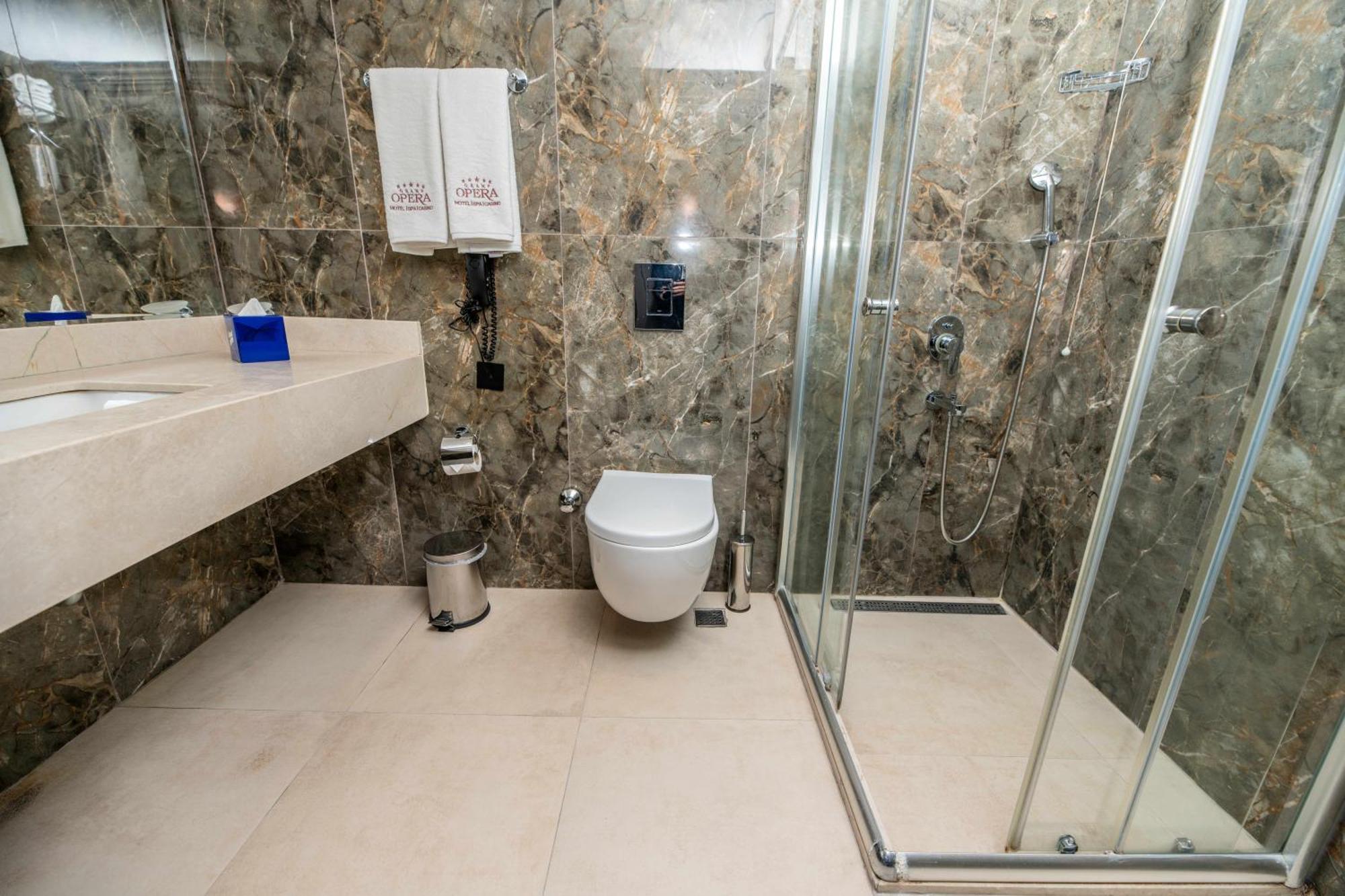 Grand Opera Hotel & Casino & Spa Kyrenia  Extérieur photo