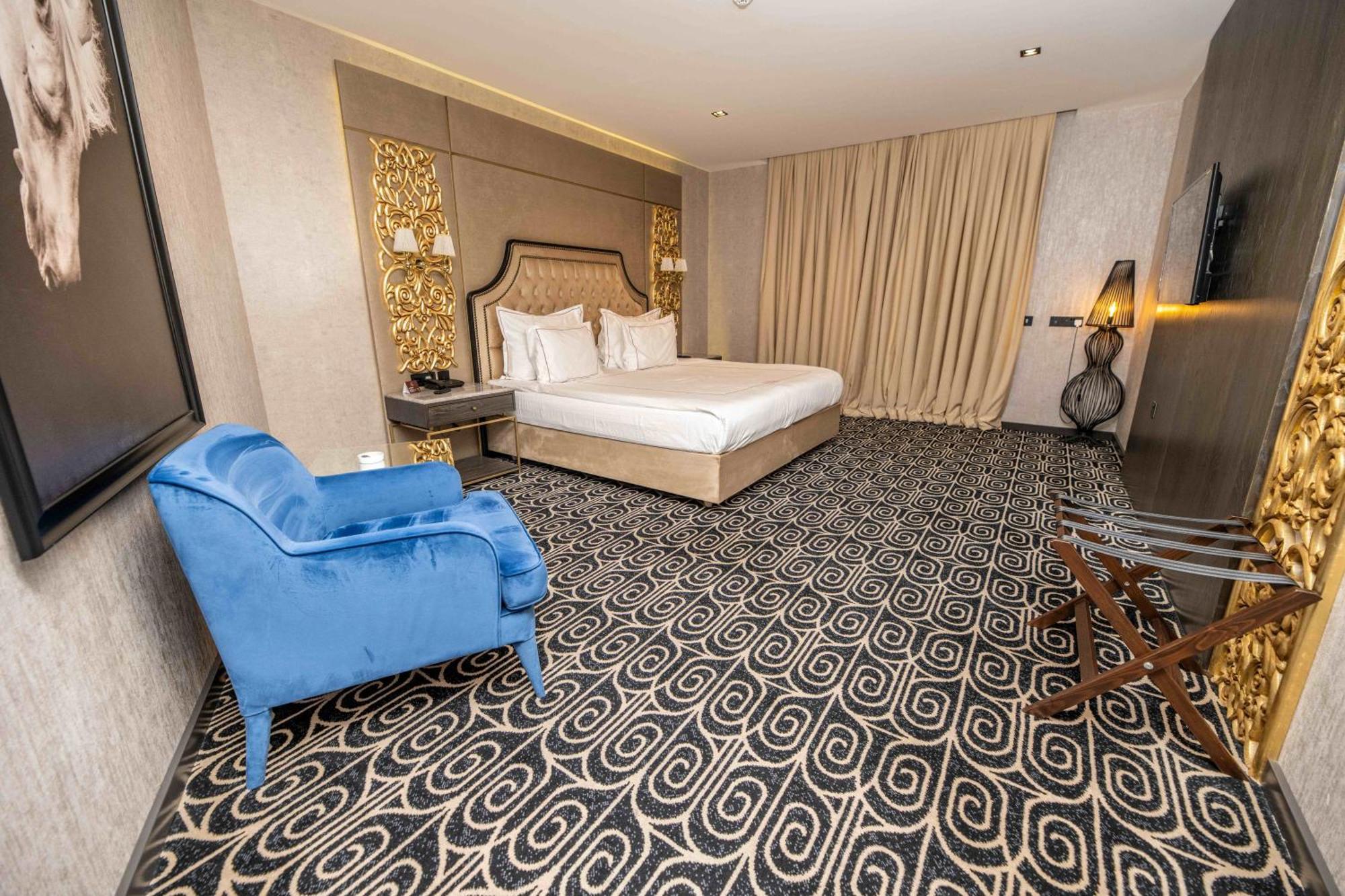 Grand Opera Hotel & Casino & Spa Kyrenia  Extérieur photo